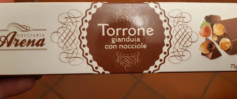 Torrone gianduia con nocciole