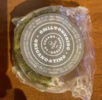 Formaggio caciottina origano e timo
