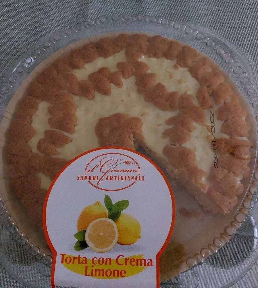 Torta con crema al limone