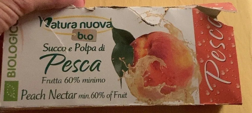 Succo e polpa di pesca