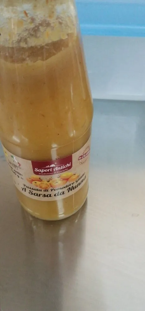 Passata di pomodoro giallo