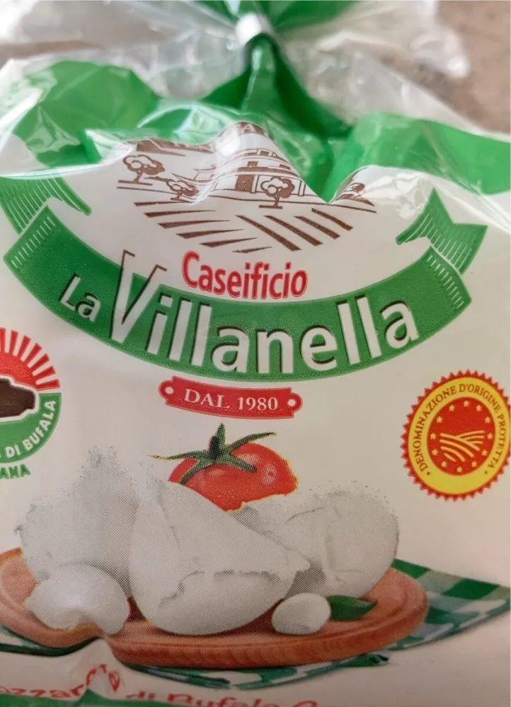 Mozzarella di bufala campana DOP