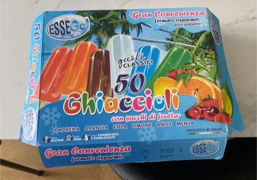 Ghiaccioli con succo di frutta