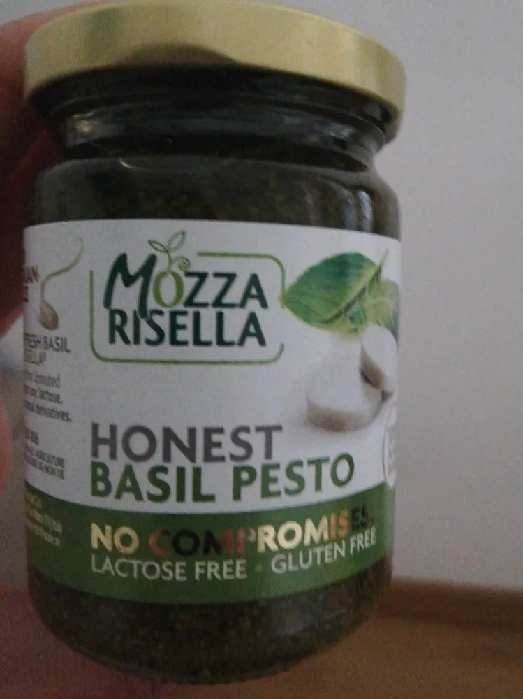 Basil pesto