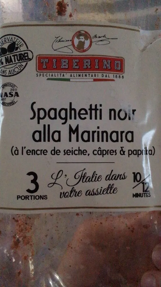 Spaghetti noir alla marina