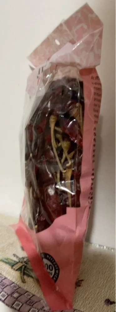 Red chilli whole