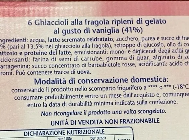 6 ghiaccioli ricoperti alla fragola