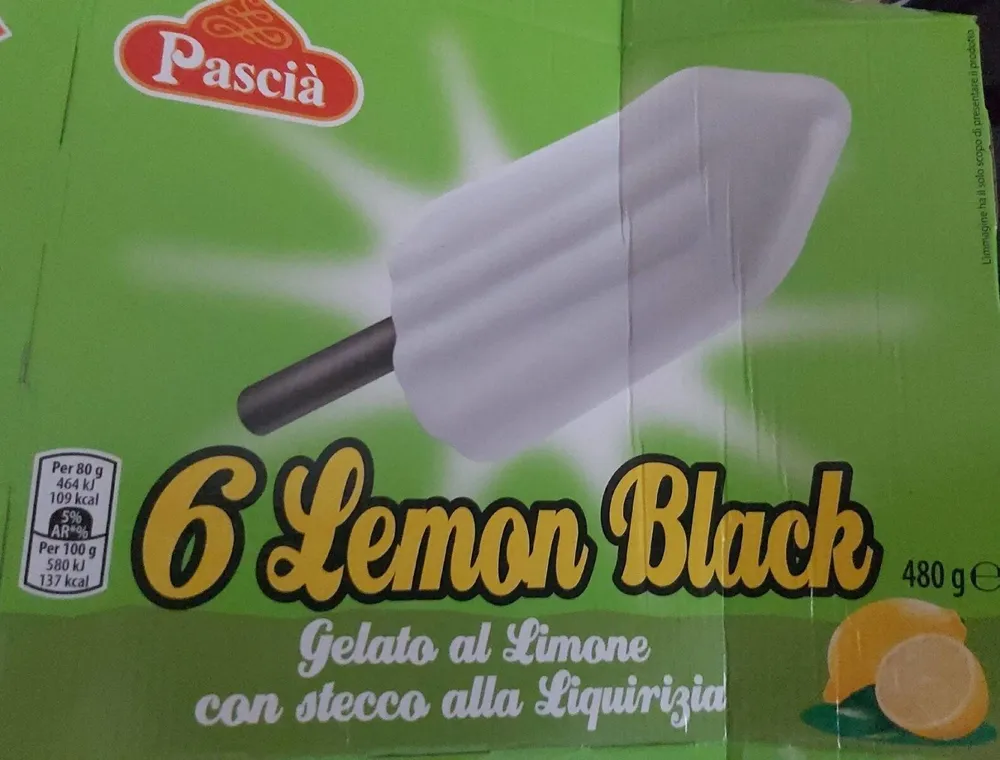 Lemon Black gelato al limone con stecco di liquirizia