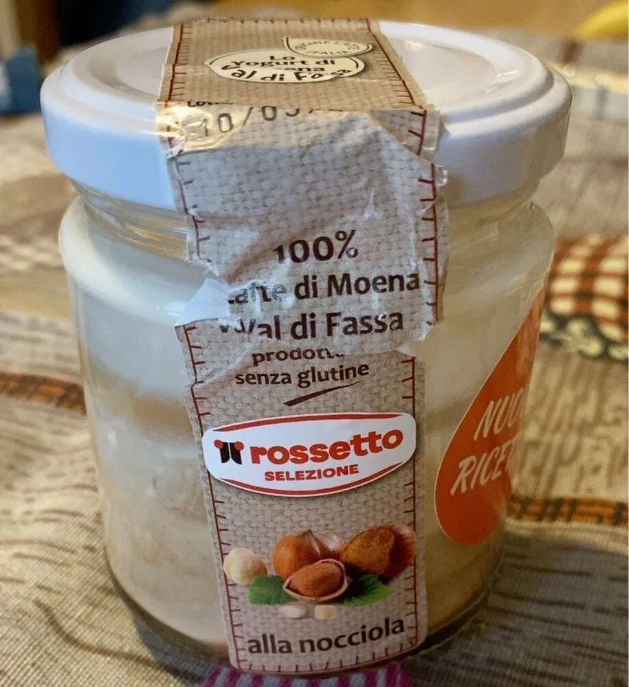 Yogurt alla nocciola