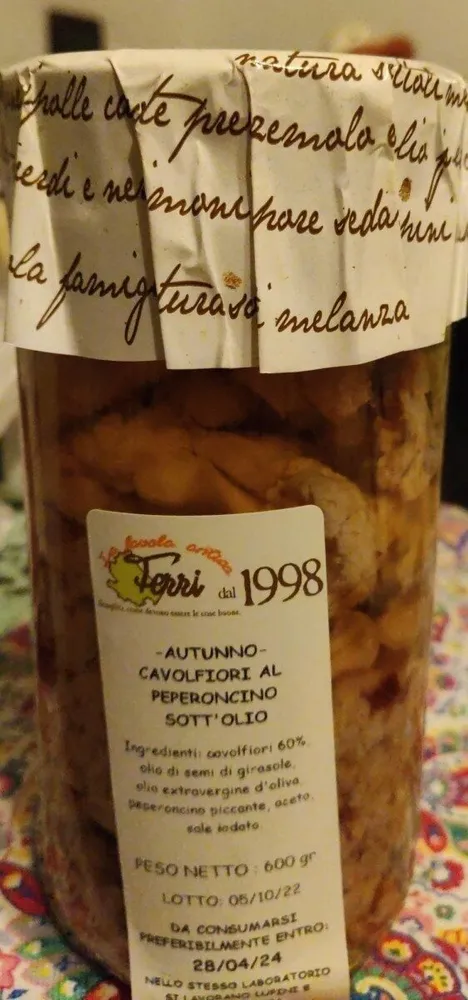 Cavolfiori al peperoncino sott'olio
