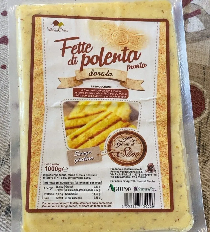 Fette di polenta pronta dorata