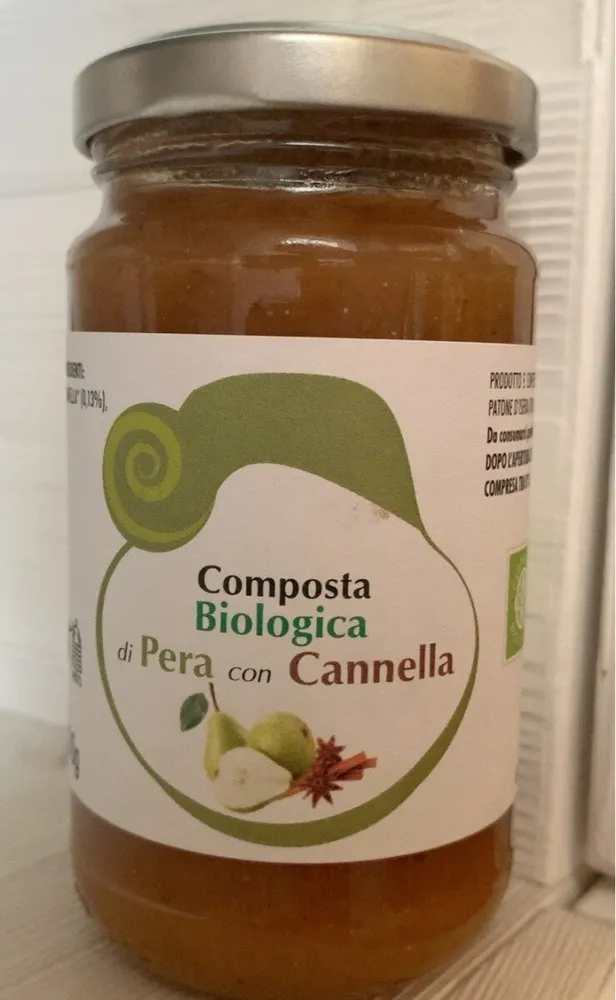 Composta biologica di pera e cannella