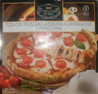 Pizza con mozzarella di bufala campana Dop e pomodorini