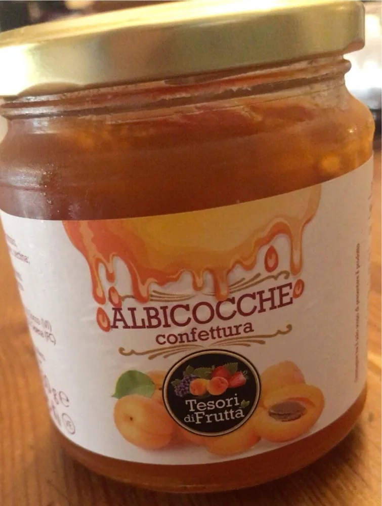 Albicocche confettura
