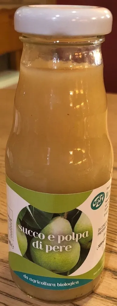 Succo e polpa di pere