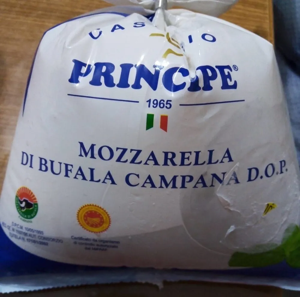 Mozzarella di bufala
