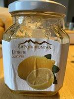 Marmellata di limoni con scorze affettate