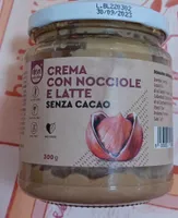 Crema con nocciole e latte senza cacao