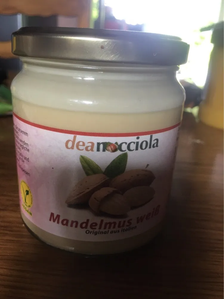 Mandelmuss weiss
