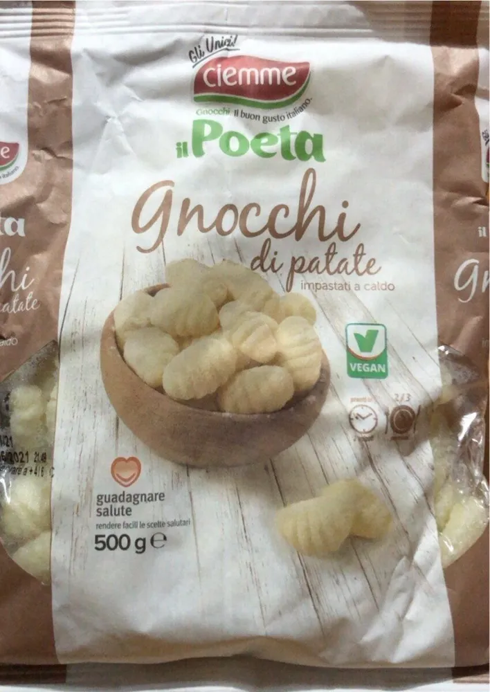 Il poeta gnocchi di patate impastati a caldo