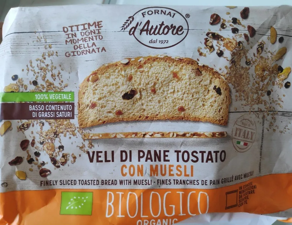 Veli di pane tostato con muesli