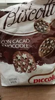 Biscotti con cacao e nocciole