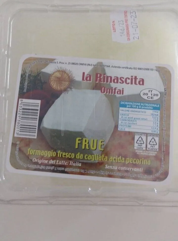FRUE formaggio fresco da cagliata acida pecorino