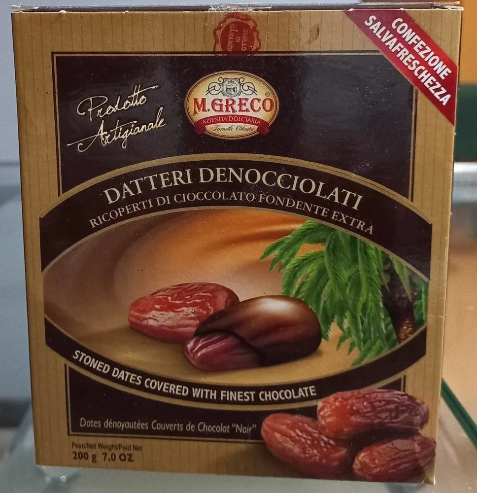 Datteri denocciolati ricoperti di cioccolato fondente