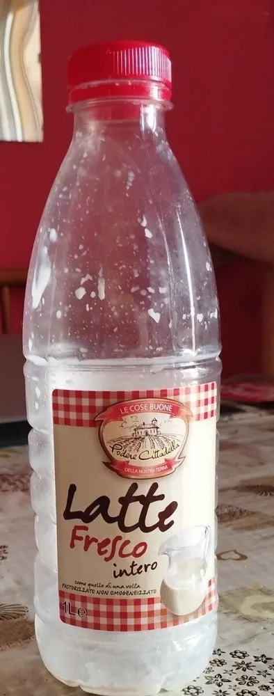 Latte fresco intero