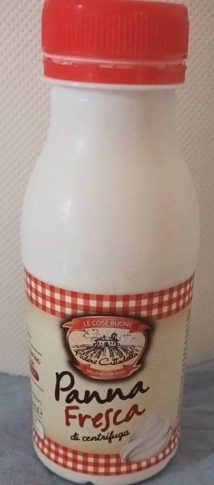 Panna fresca di centrifuga