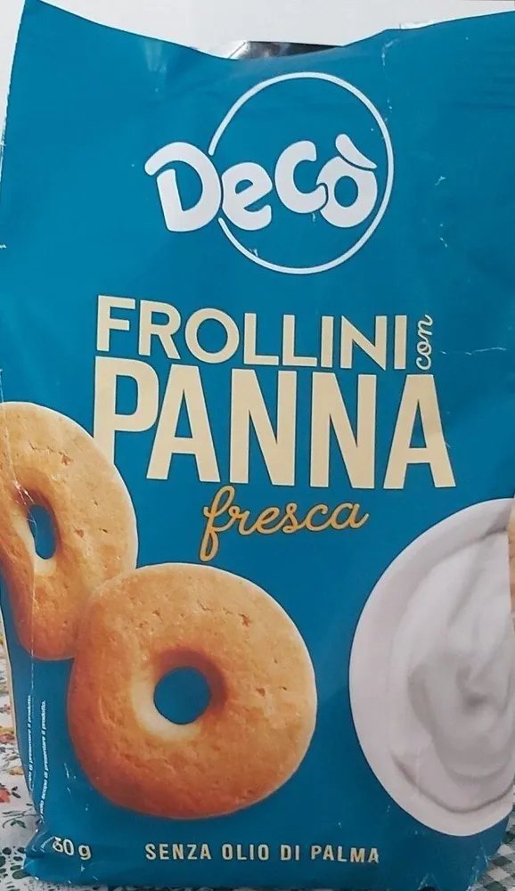 Frollini con panna fresca