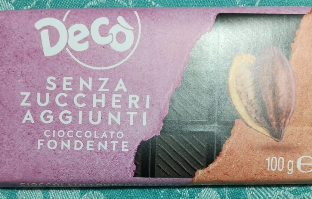 Cioccolato fondente senza zuccheri aggiunti