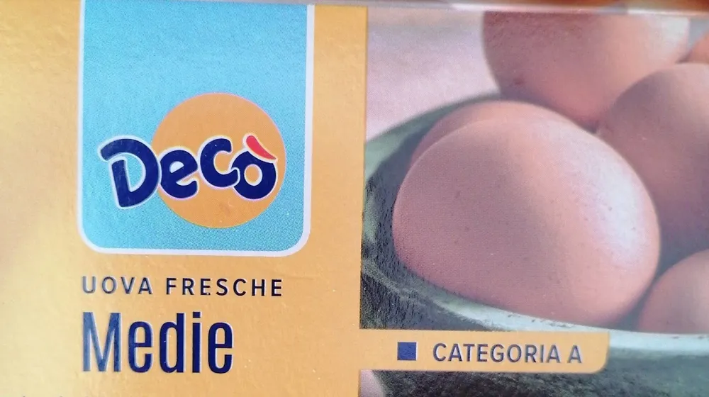 Uova fresche medie