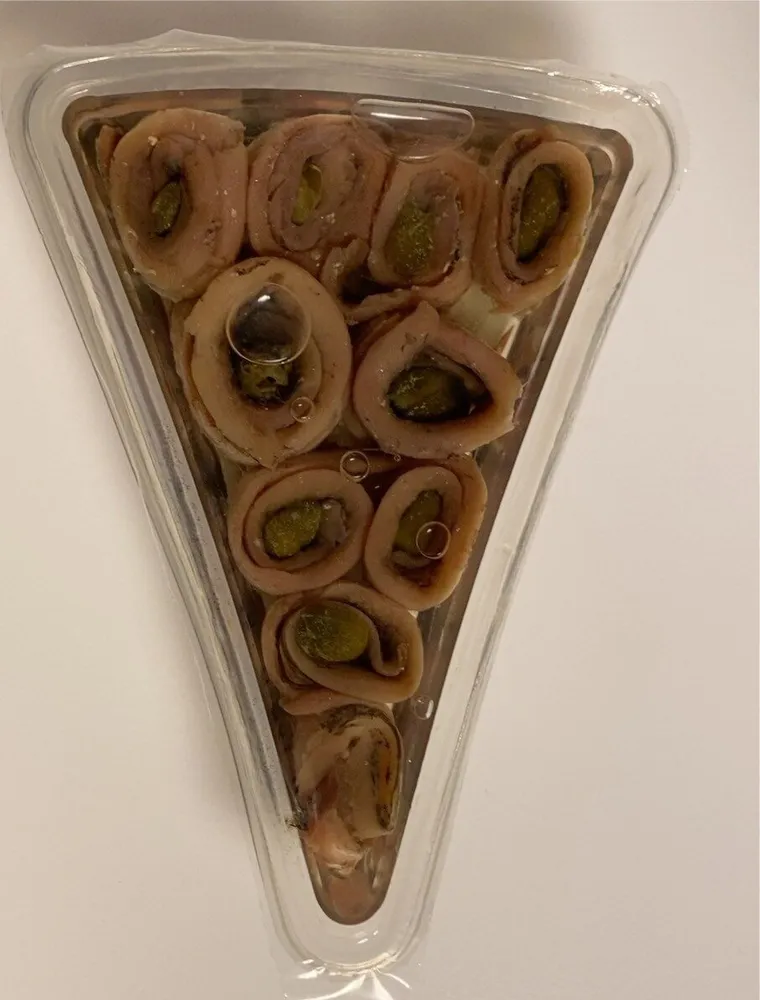 Filetti di acciughe con capperi in olio di semi girasole