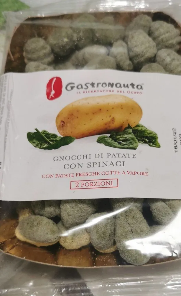Gnocchi di patate cin spinaci