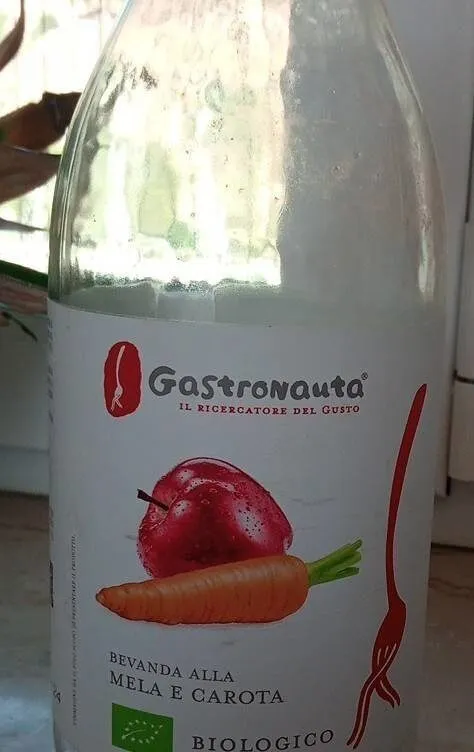 Bevanda alla mela e carota