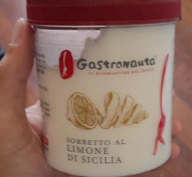 Sorbetto al limone di sicilia