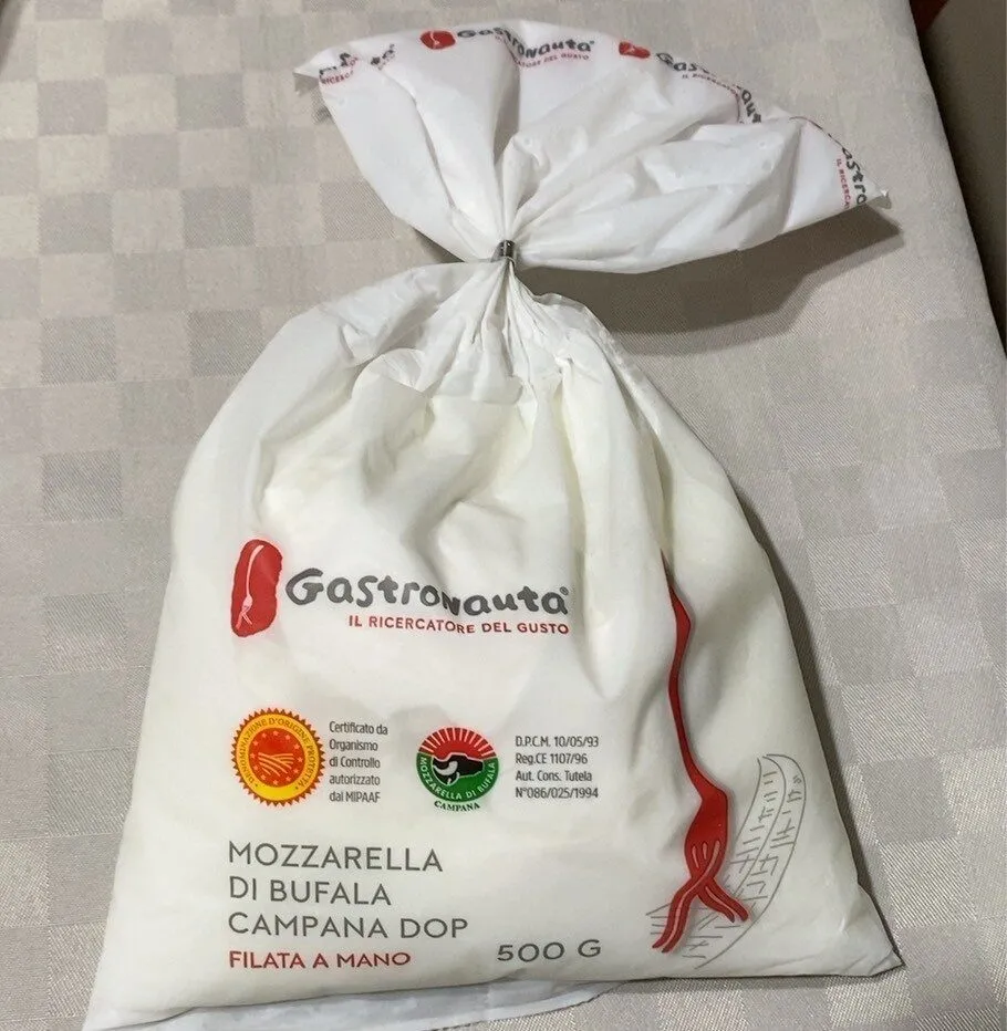 Mozzarella di bufala campada dop