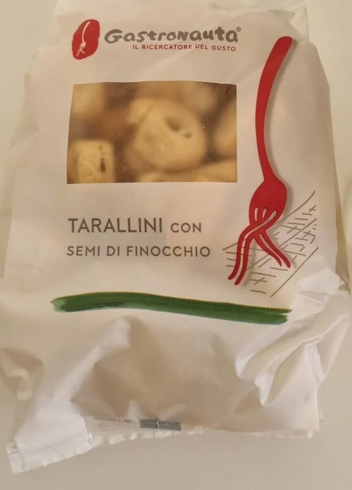Tarallini con semi di finocchio