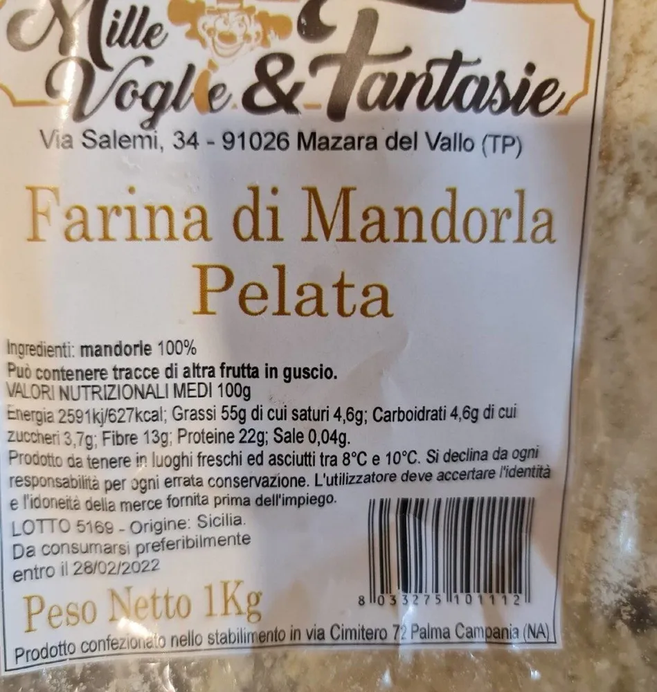 Farina di mandorlabpelata