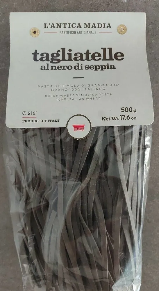 Tagliatelle al nero di seppia