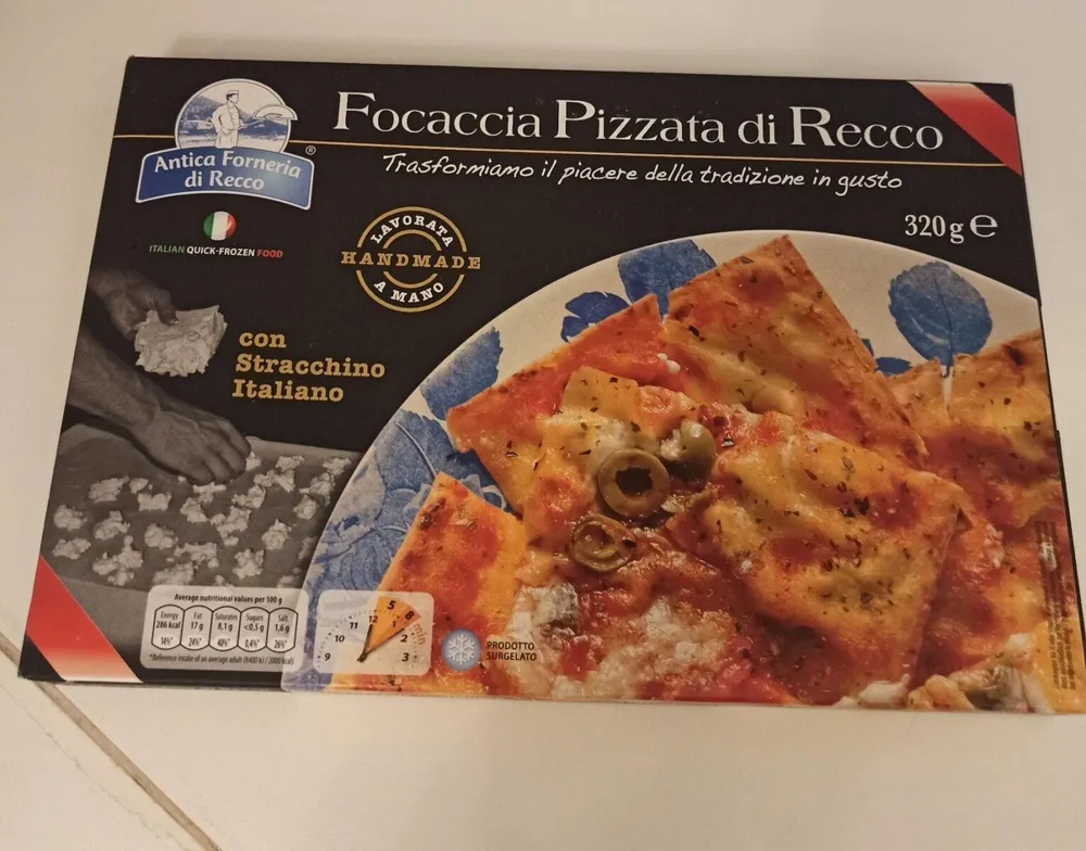 Focaccia pizzata di Recco