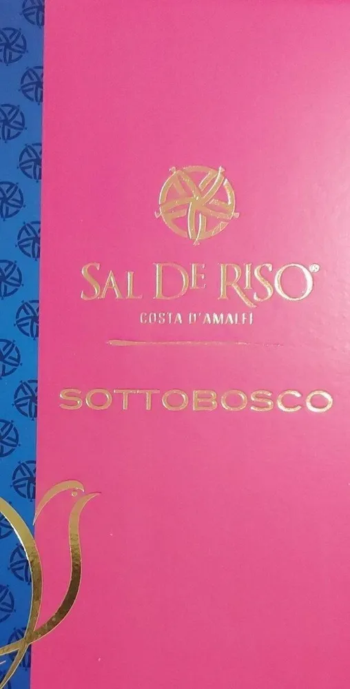 Colomba farcita con frutti di bosco