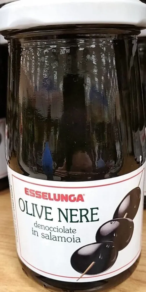 Olive nere denocciolate in salamoia