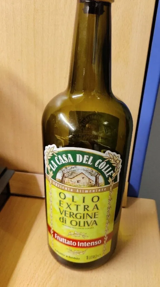 Olio extra vergine di oliva fruttato intenso