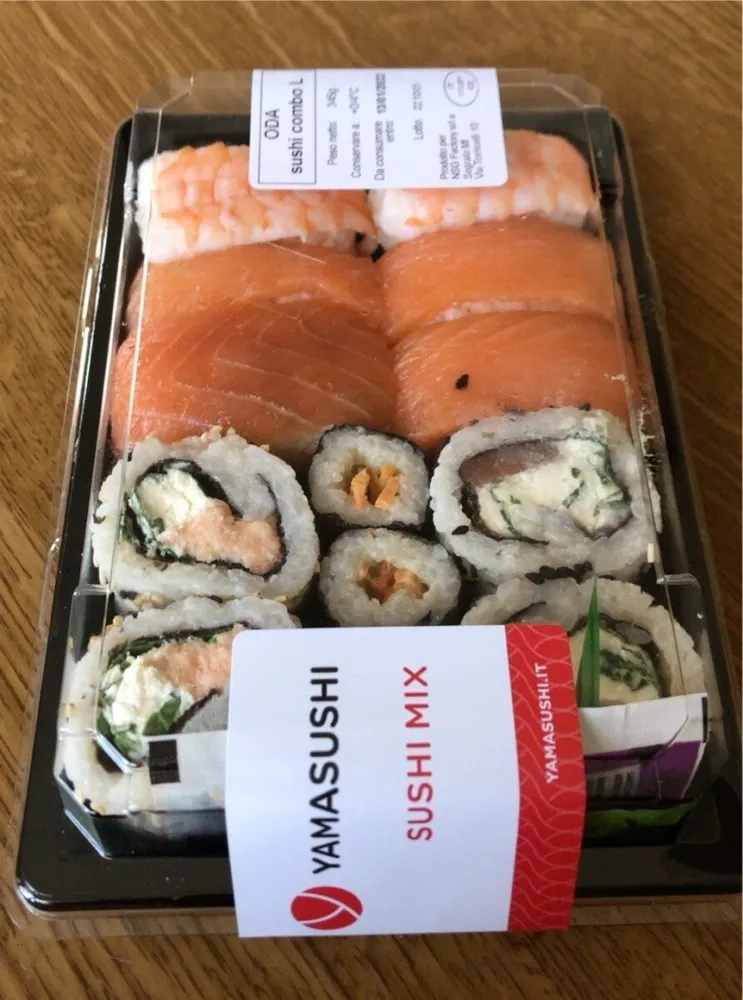 Sushi combo L