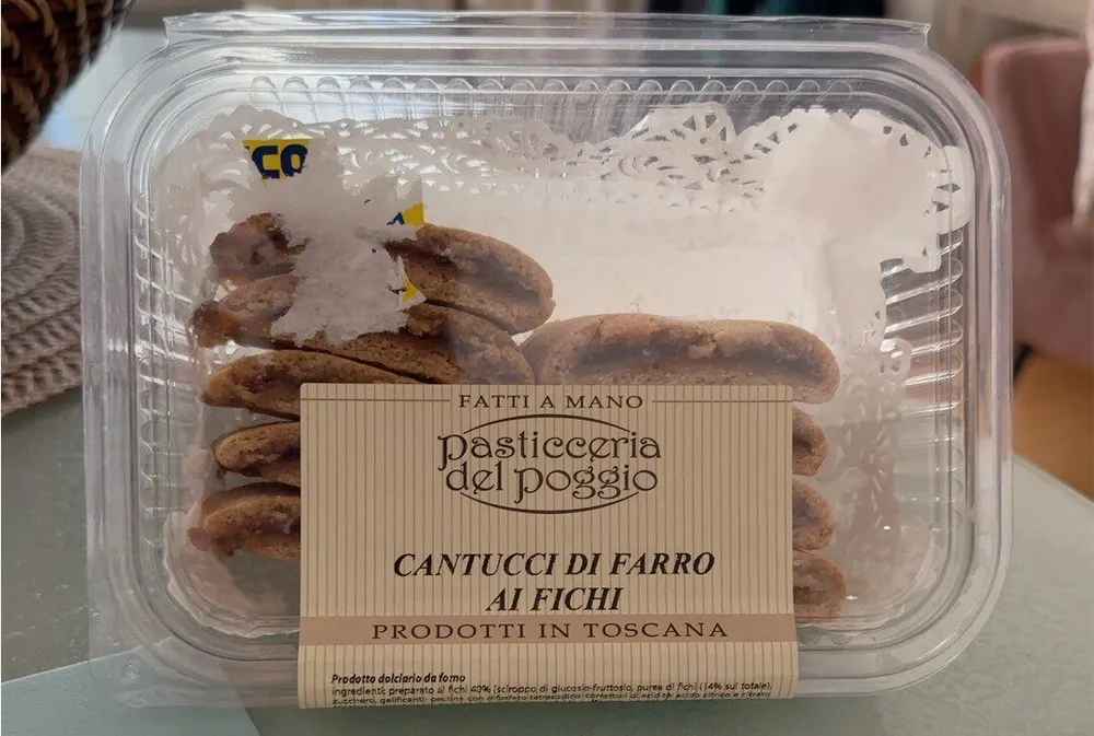 Cantucci di farro ai fichi