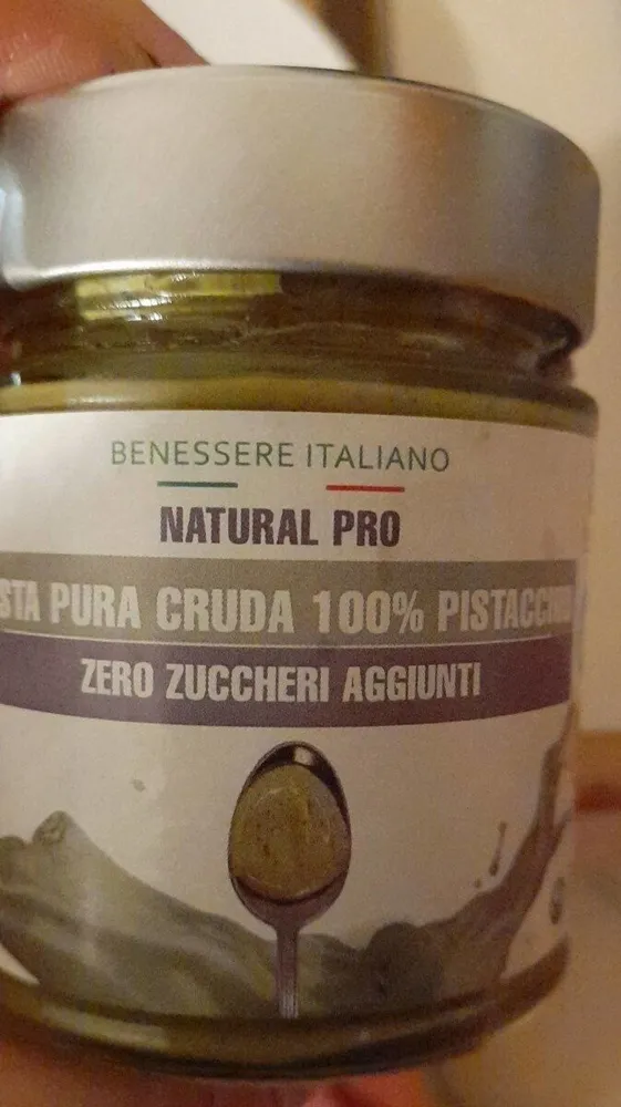 Pasta cruda  pistacchio