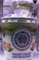 Yogurt colato con piistacchio