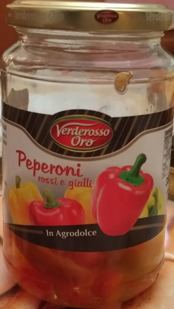Peperoni rossi e gialli